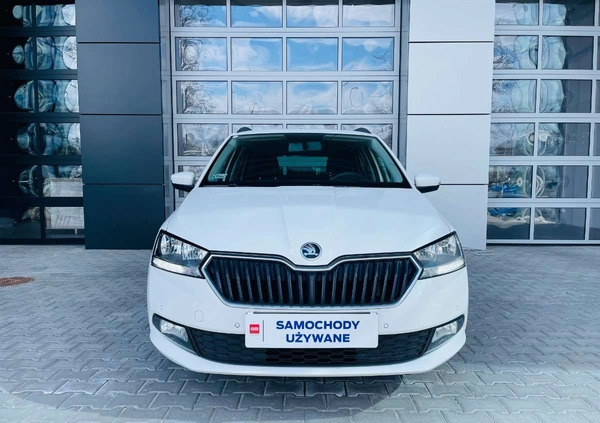 Skoda Fabia cena 45900 przebieg: 115508, rok produkcji 2019 z Kobylin małe 301